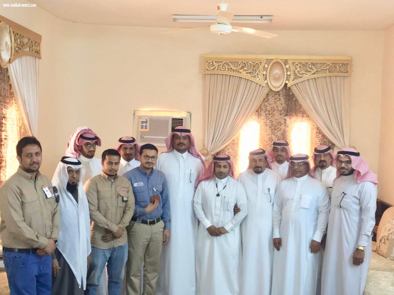رئيس مركز الحقو يكرم الإدارات الخدميه والخيرية بمركز الحقو 