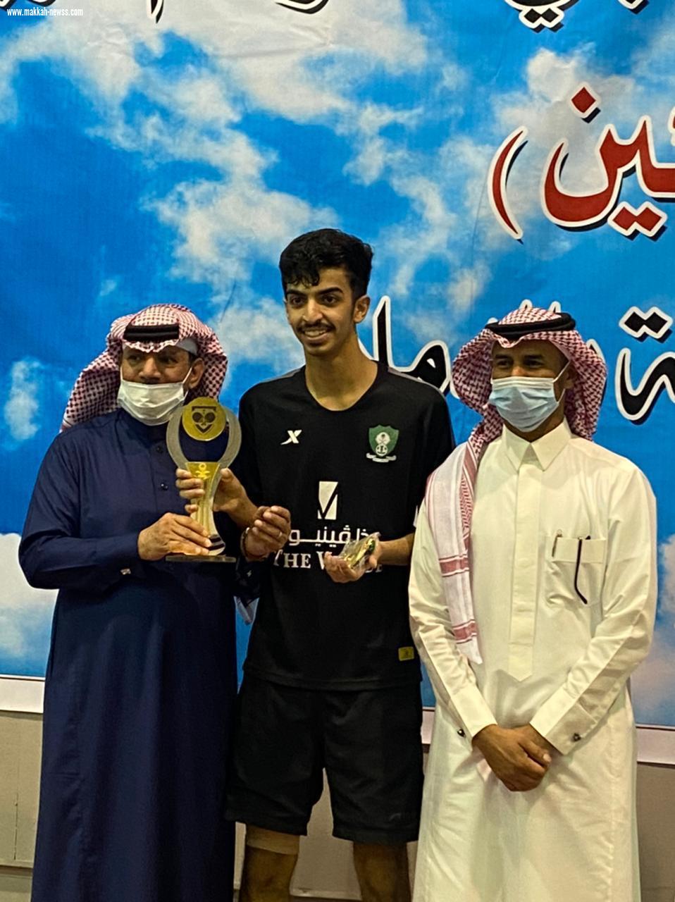 تتويج أبطال بطولة الأمير فيصل بن فهد للفردي والزوجي لكرة الطاولة 