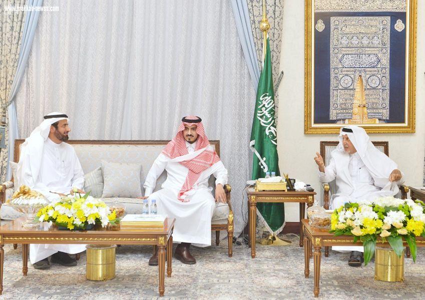 سمو الأمير خالد الفيصل يلتقي وزير الصحة