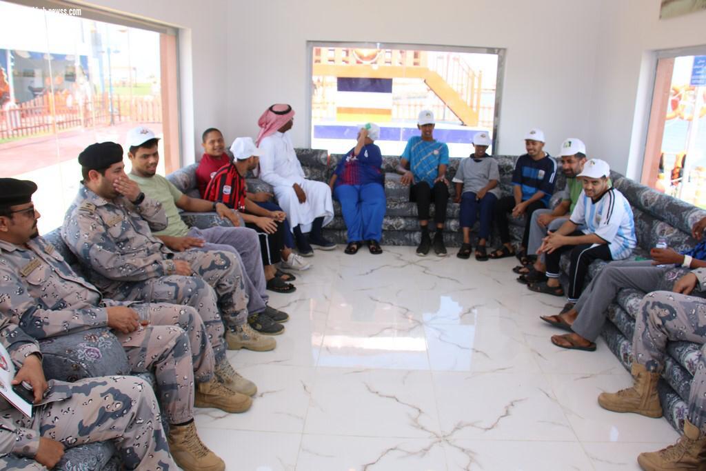 بالشراكة مع مركزالتأهيل الشامل بجازان وحرس الحدود بمنطقه جازان  تم تدشين شاطئ ومسبح لذوي الاحتياجات الخاصه ذوي الهمم