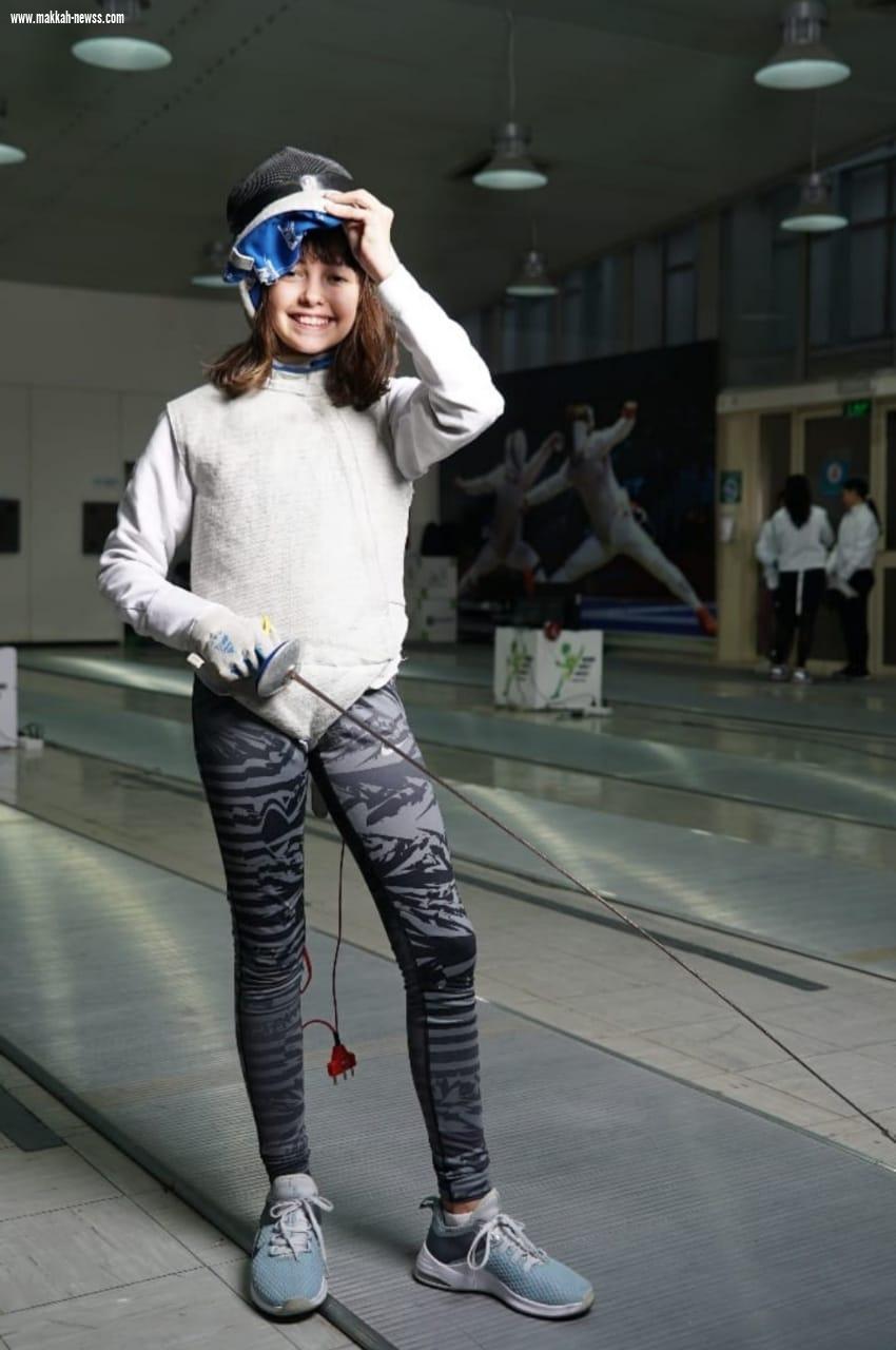 40 لاعبة في تدريبات الأكاديمية الأولمبية للمبارزة