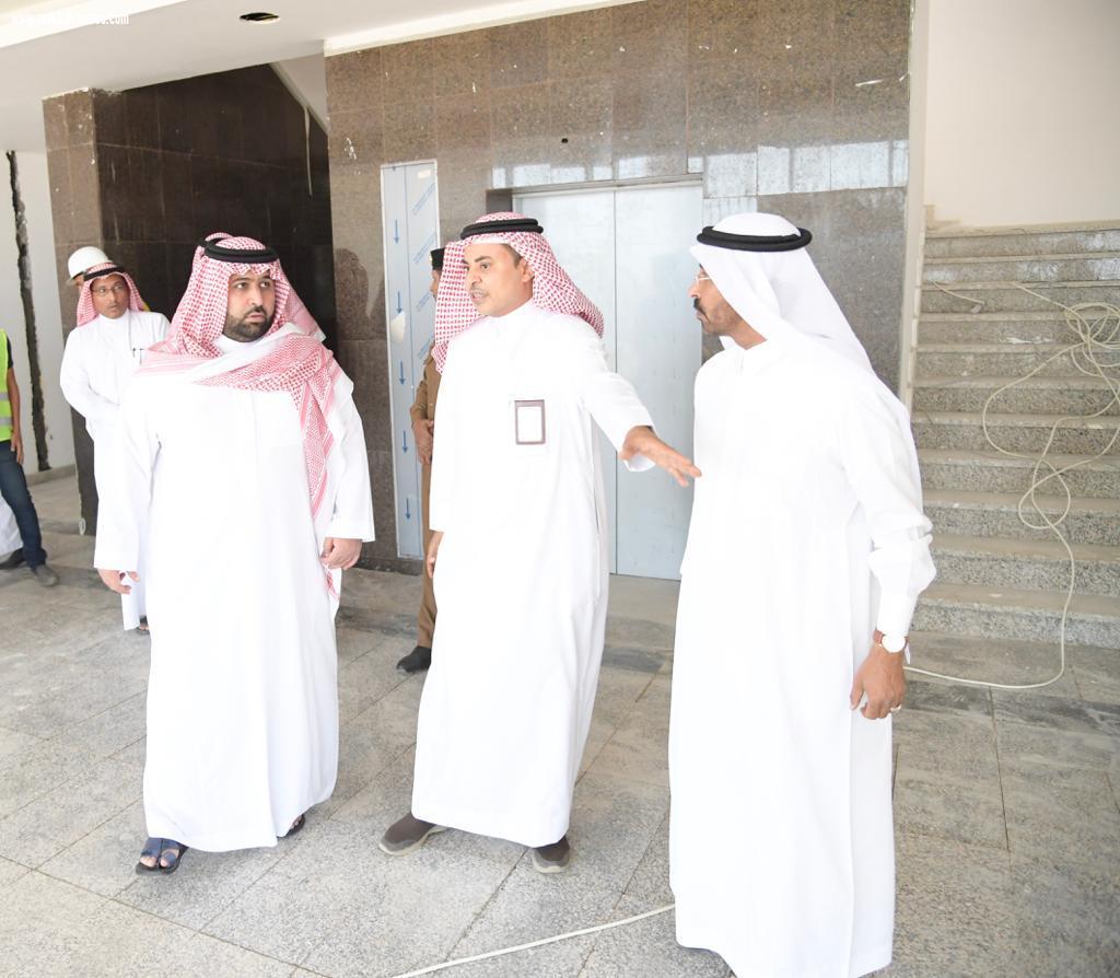 نائب أمير جازان يتفقد سير العمل بعدد من المشروعات التنموية بمحافظة فرسان