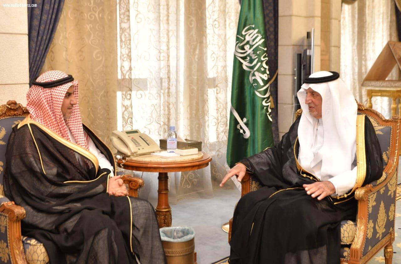 امير مكة ونائبه يستقبلا رئيس فرع النيابة العامة بالمنطقة حيث هنا سموهما بمناسبة نجاح موسم الحج