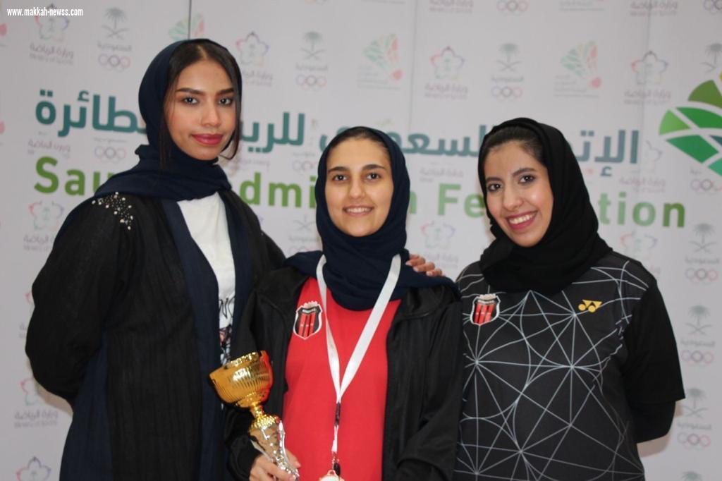 نادي الرياض يستضيف لاعبات الريشة الطائرة 