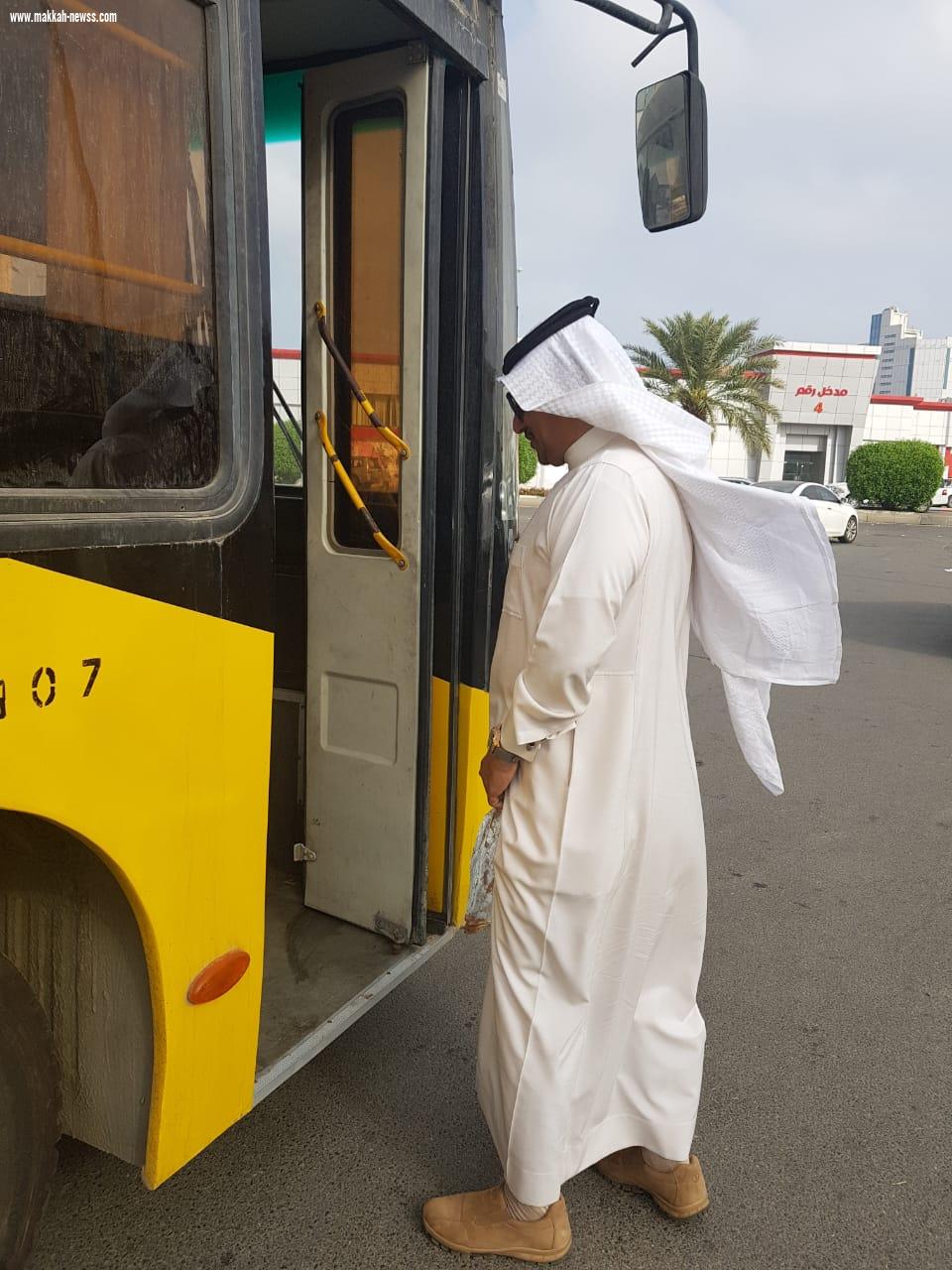 رئيس الشؤون المدرسية يقوم بجولة ميدانية لتفقد وسائل النقل المدرسي