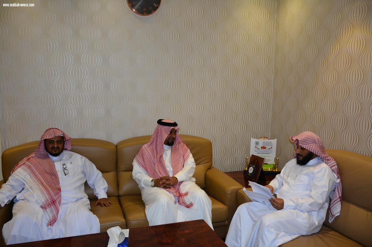 المدخلي يستقبل محافظ الريث