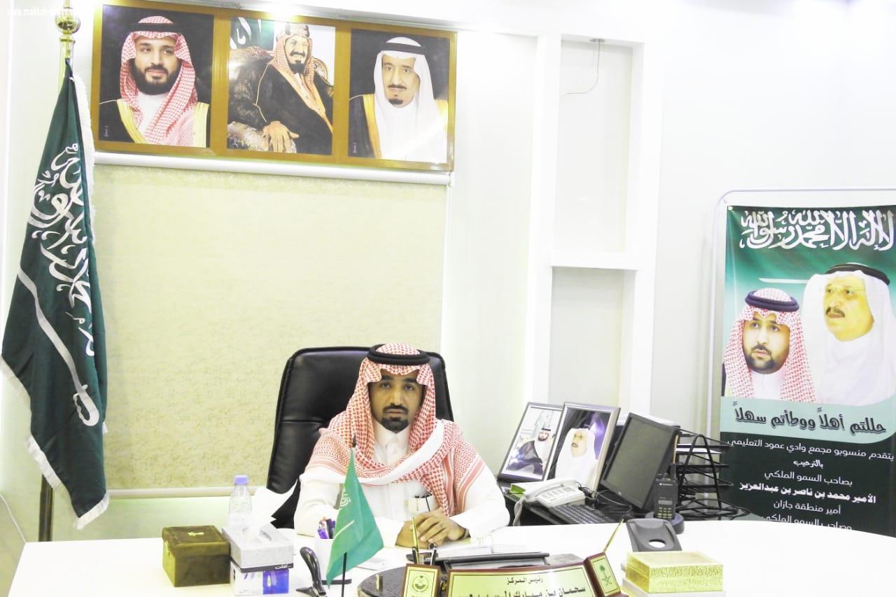 رئيس مركز عمود الريث يقف على الحالة الإنسانية لاحقة السلمي