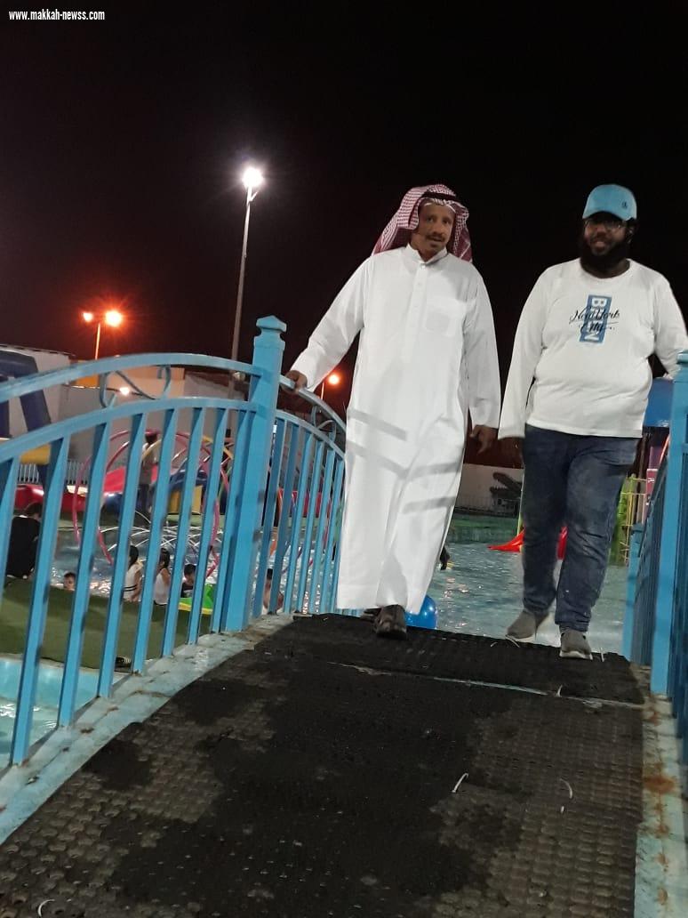 فريق مشروع افتخار لذوي للشهداء يقيم ليلة ترفيهية لأبناء وبنات الشهداء وأسرهم في المدينة المائيه بجازان