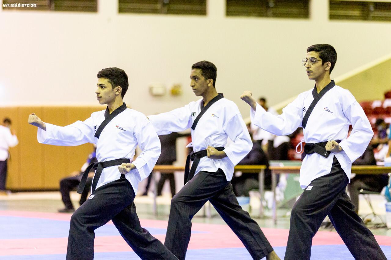 افْتِتاحيَّة المنافسات تايكوندو الترجي يتزعم الأندية بكأسي البومسي