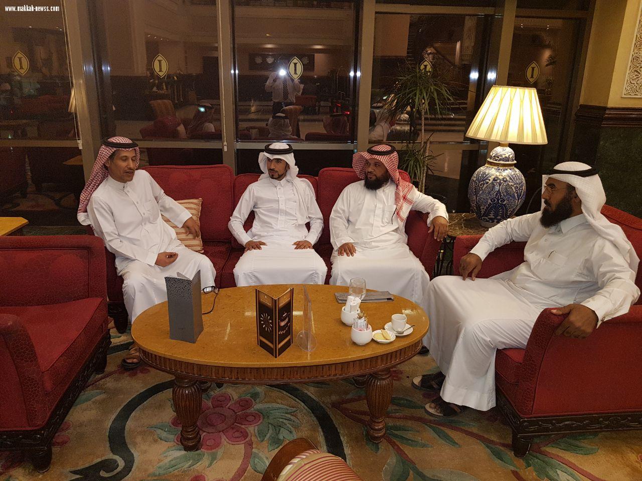 شبكة نادي الصحافة السعودي يستضيف أول رحالة عربي يقطع دول الخليج بدراجته في ستة آيام