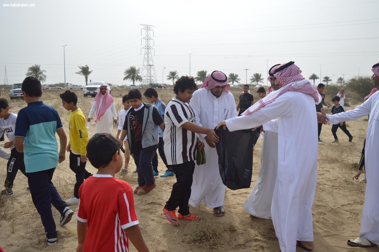 بأكثر من ١٥٠ متطوع و متطوعة تنظيف منتزهات أبوعريش ضمن فعاليات أسبوع_البيئة 