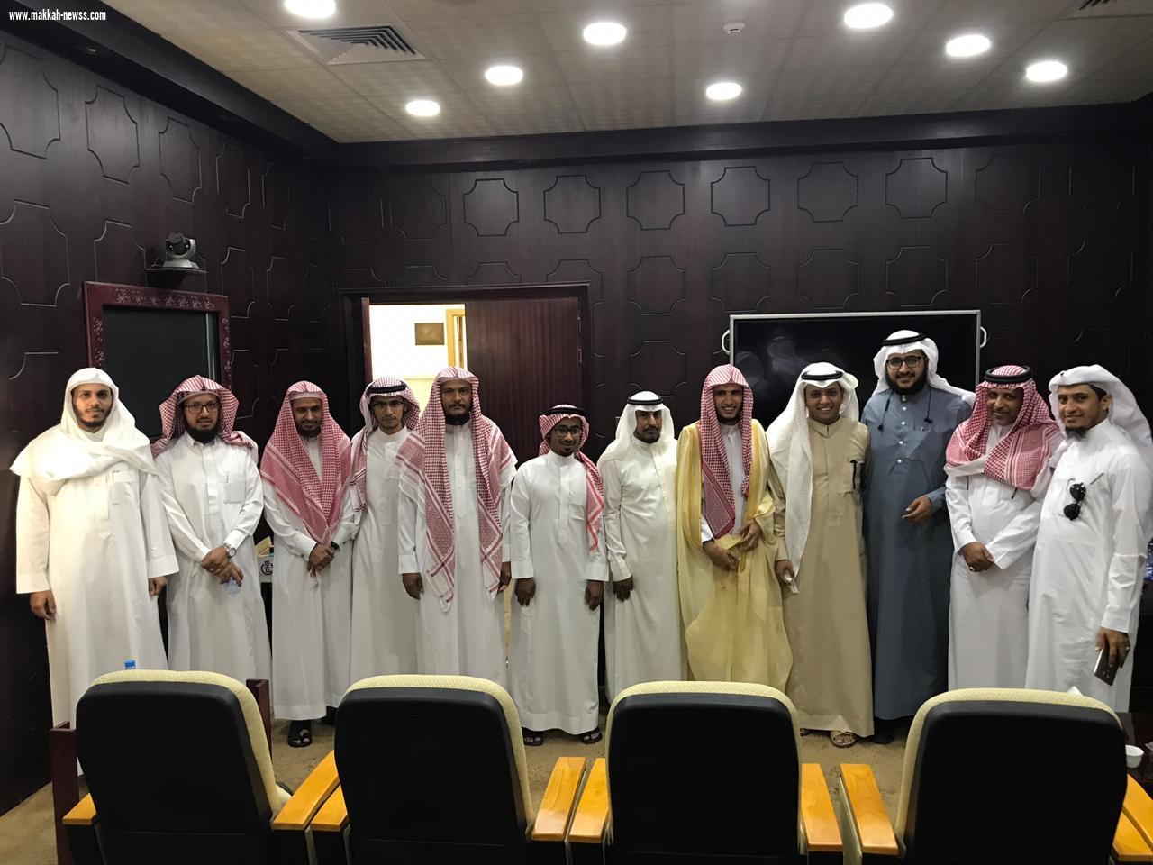 المهدلي ينال درجة الماجستير مع مرتبة الشرف الأولى  