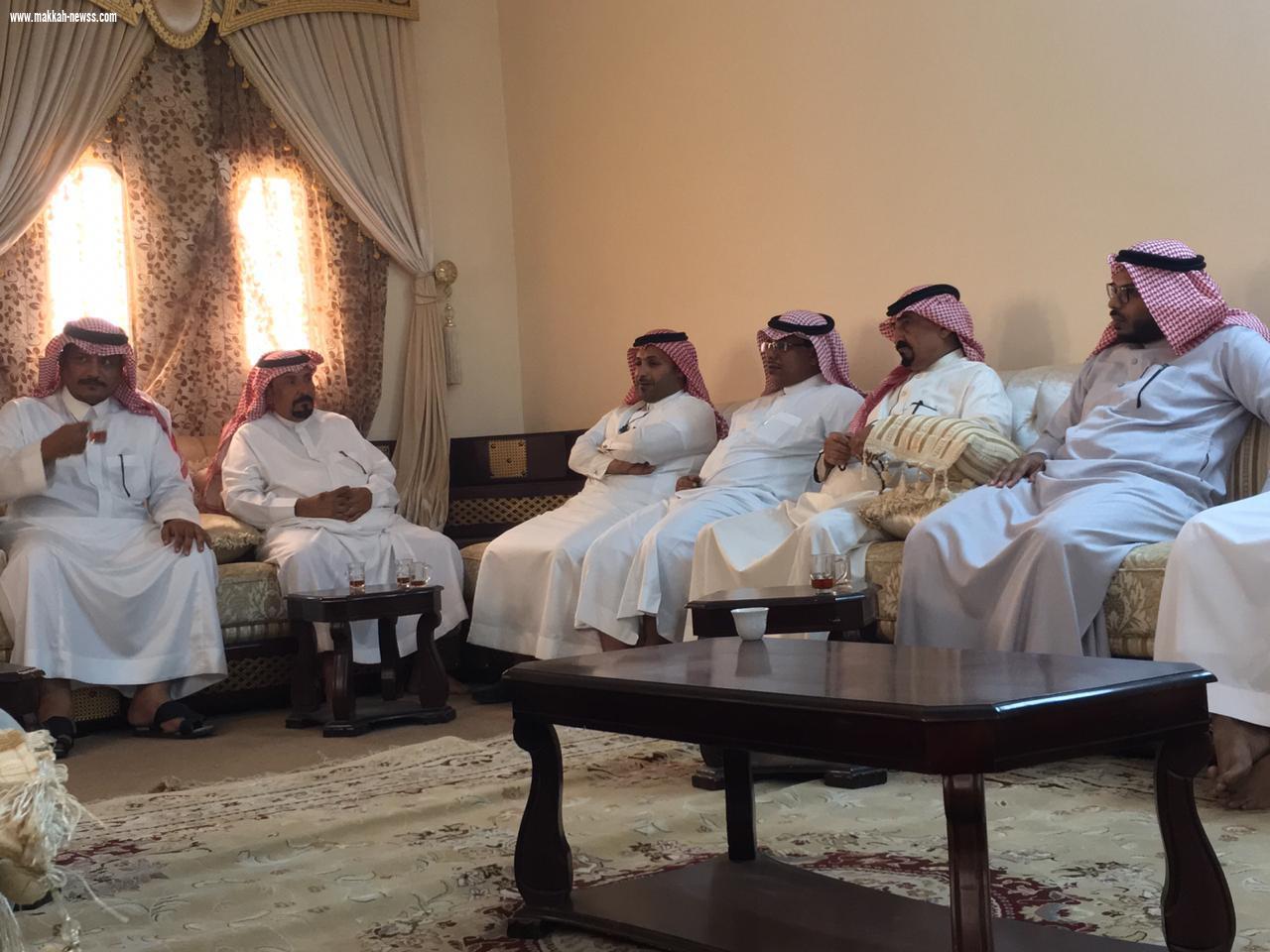 رئيس مركز الحقو يكرم الإدارات الخدميه والخيرية بمركز الحقو 