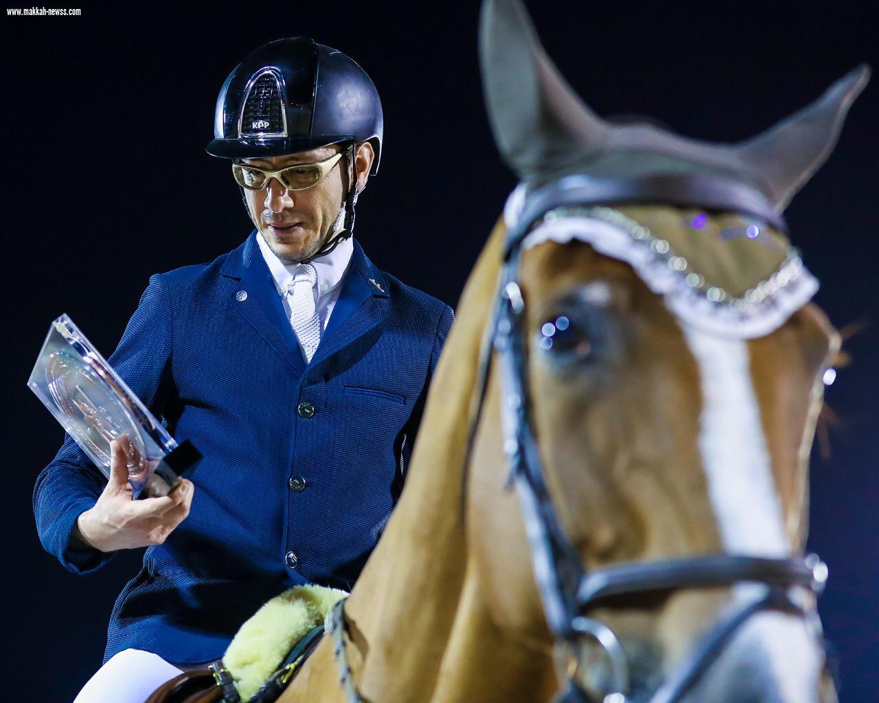 الأمير عبدالله بن فهد يتوج  الفائزين في منافسات اليوم الثاني من كأس اللجنة الاولمبية العربية السعودية للفروسية