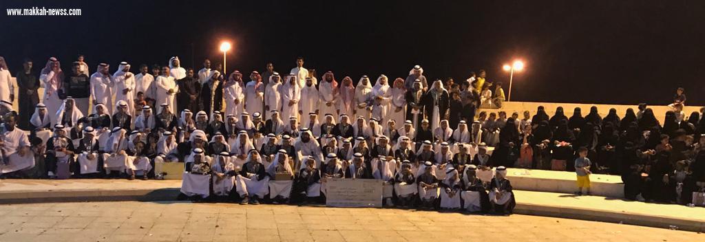 حفل تخرج السادس ابتدائية أبي هريرة  يجمع الأسرة في زمان ومكان واحد