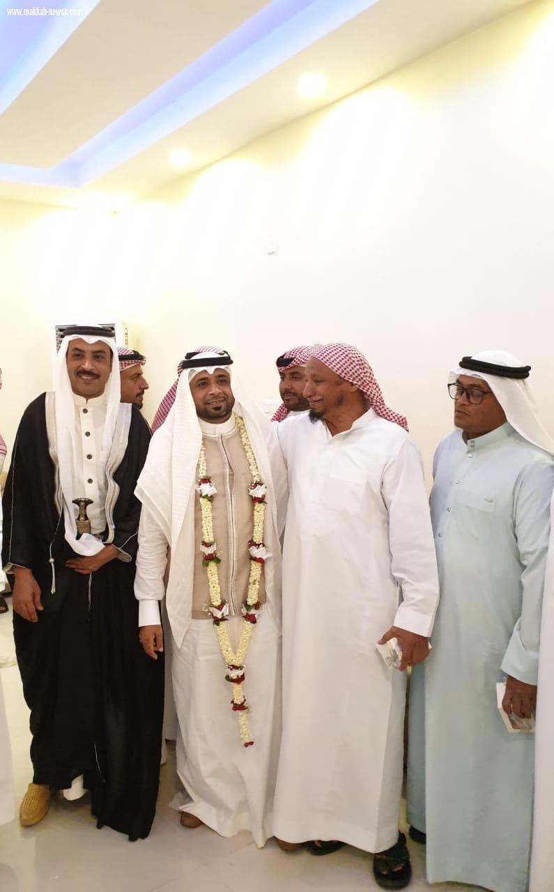 الشاب علي حمد ابوشعقة يعقد قرانه في عروس البحر الأحمر 