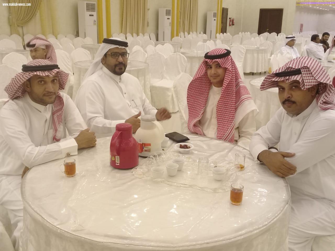 عبدالله الظافري يحتفل بحصوله  على شهادة الدكتواره من الجامعة الملكية بأستراليا