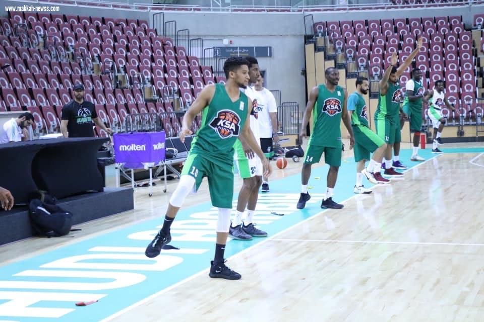 أخضر السلة يواصل استعدادتة لمواجهة قطر