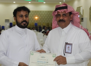 بن لبده يرعى ختام دورة إدارة المبيعات الحديثة 