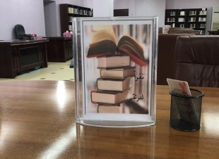 بقيادة  العبيري   فريق الإعلام الجديد يزور المكتبة العامة بجدة