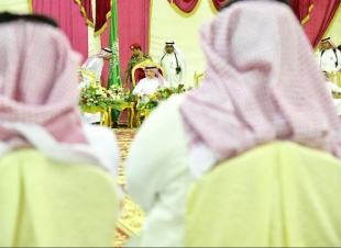 أمير منطقة جازان يلتقي مشايخ وأهالي مركز الشقيق