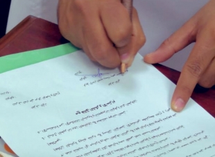 توقيع شراكة تجمع فريق الإعلام الجديد مع مركز الموهبة والابداع التابع لجامعة الملك عبدالعزيز 