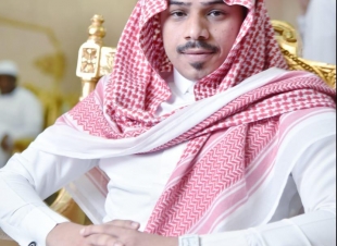 سُعداء بدون مُقارنات 