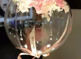 ذاتية الحب . . وبالون الهيليوم 