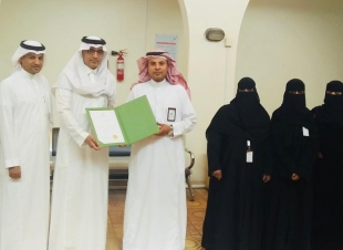 مدير عام فرع وزراة العمل والتنمية الاجتماعية يستقبل مدير مركز جمعية الأطفال المعوقين بجازان