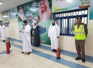 مدني بيش ينفذ حملة توعوية لنشر وترسيخ مفاهيم السلامة والحماية من الأخطار بمجمع مدارس السلامة العليا