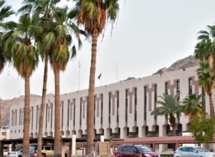 الهيئة السعودية للتخصصات الطبية تعتمد قسم جراحة العيون بمستشفى النور بمكة  كمركز تدريبي وتعليمي للزمالة السعودية
