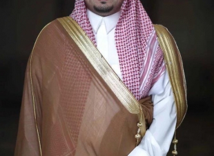 بدعوة رسميّة من رئيس اللجنة المنظمّة لسباق الهجن سمو رئيس الاتحاد السعودي للهجن يصل إلى قطر لحضور مهرجان سيف أمير قطر للهجن