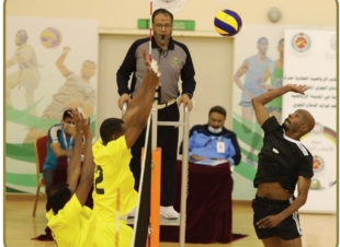 الثانية والأولى يحلقون بأول انتصار في كرة الطائره بدورة الالعاب الرياضية (11) لقوات الدفاع الجوي