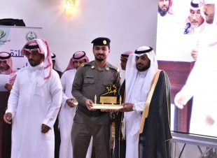 بحضور محافظ الحرث   انطلاق ملتقى شباب الحرث الأول والخدمات تتصدر مطالب الحضور
