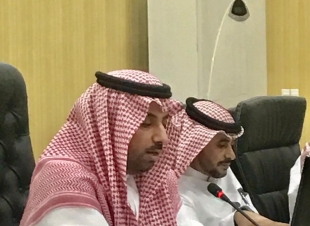 محافظ العارضة يجتمع بمشايخ وعرائف المحافظة