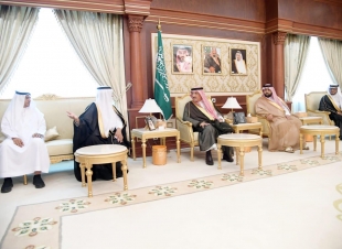 أمير منطقة جازان يستقبل مديري تعليم جازان وصبيا 