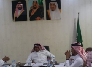 المجلس البلدي  بمحافظة بيش يعقد جلسته الطارئة ٦