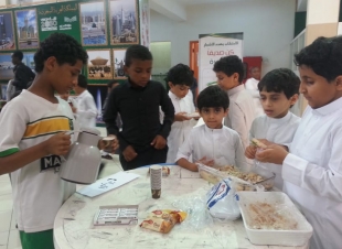 البائع الصغير يستثمر في مدرسة صلاح الدين بأبوعريش