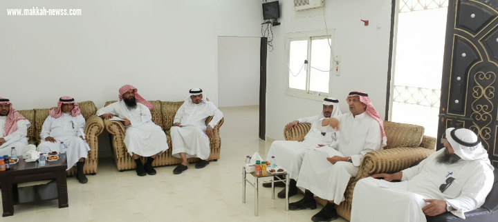 محافظ المجاردة يرأس اجتماع  المجلس المحلي بالمجاردة والذي عقد بمركز عبس 