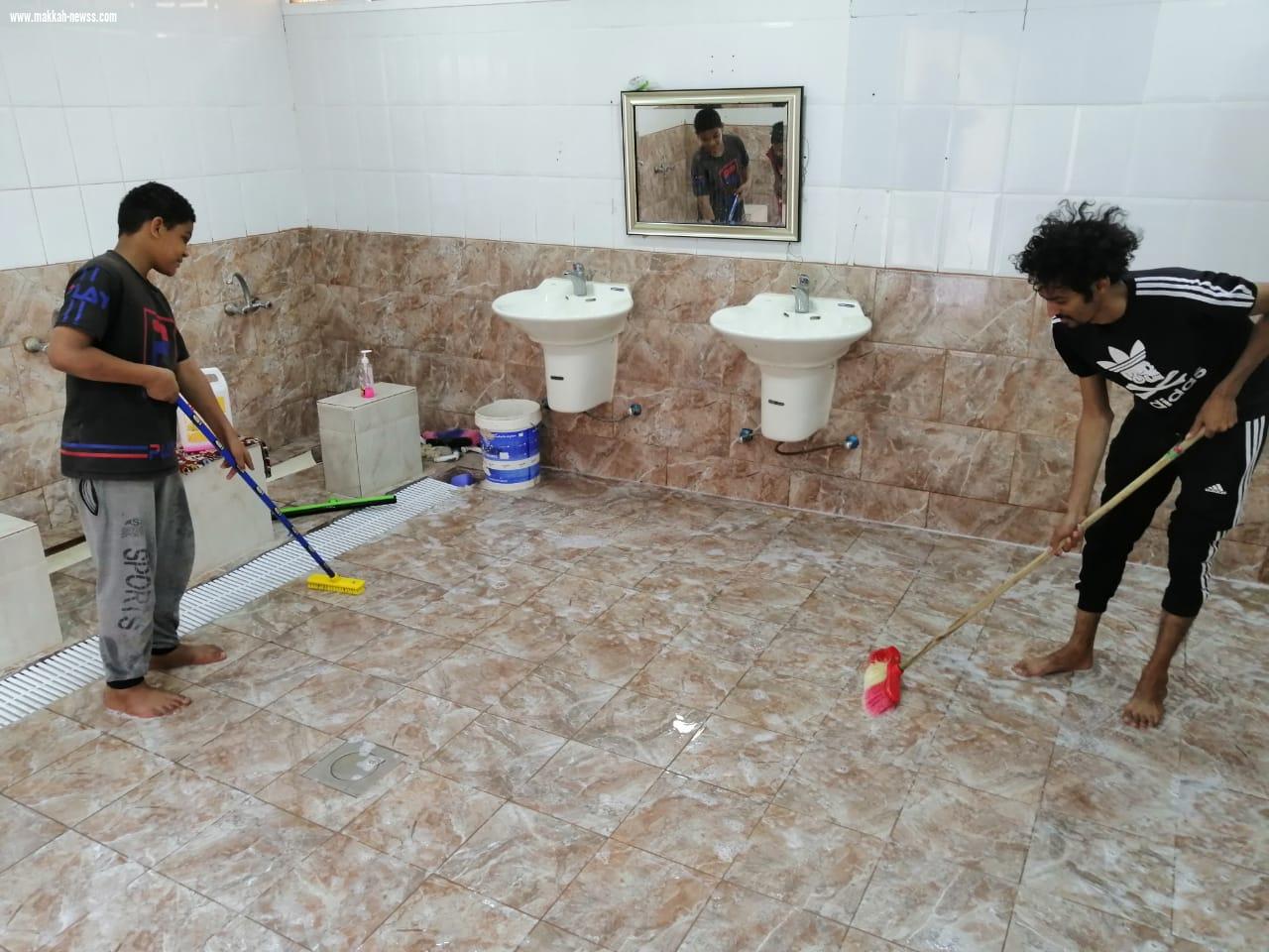 نادي حي الإمام عاصم يُقيم برنامج ” بيوت الله عناية وعبادة 