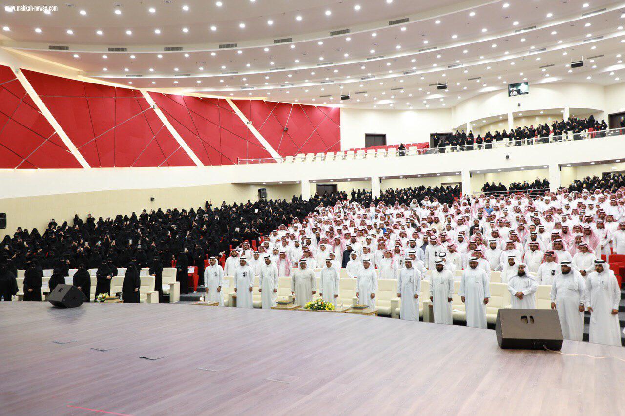 تعليم جازان يناقش الاختبارات الدولية وتجويد نواتج التعلم بمشاركة (2000) معلم ومعلمة‬