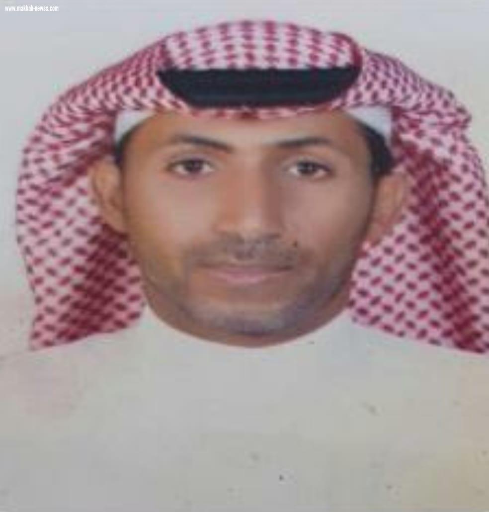 التطبيل والتملق