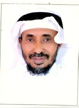 يَنبحُ على ثلاث