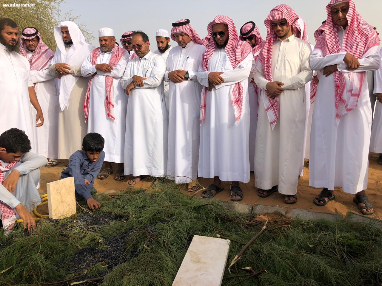 جموع غفيرة من الحد الجنوبي تشيع