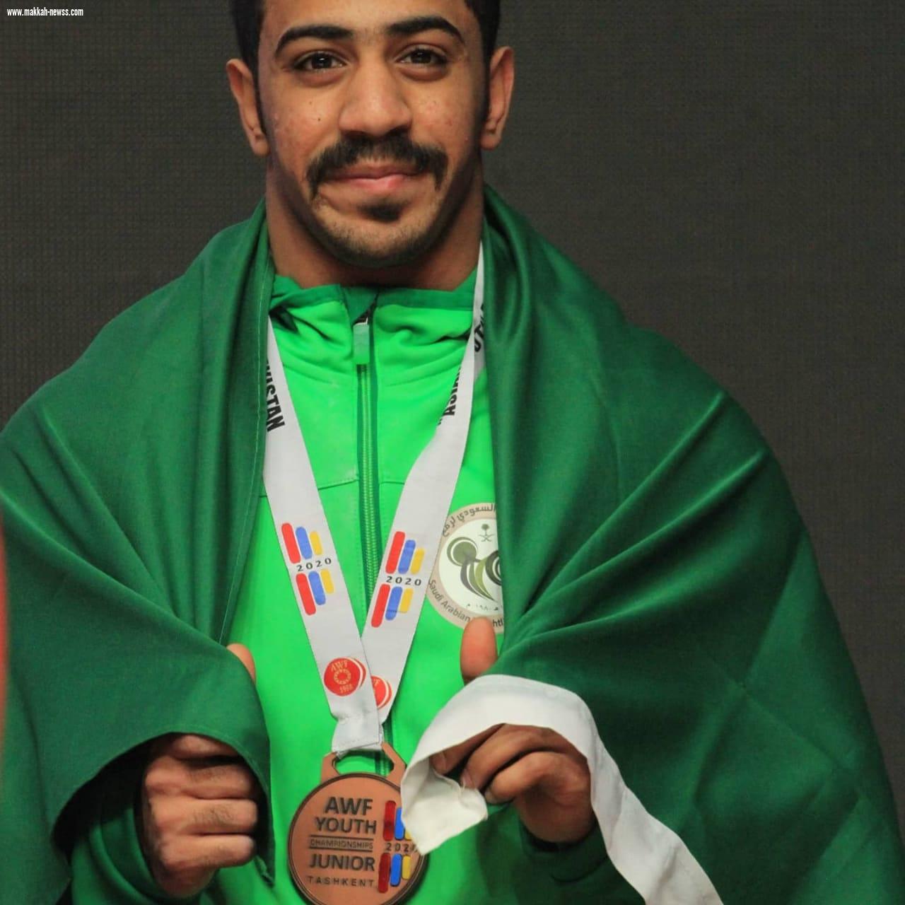 اخضر الاثقال يواصل التميز  *الرباع المزيدي ينتزع برونزية آسيوية بشطقند