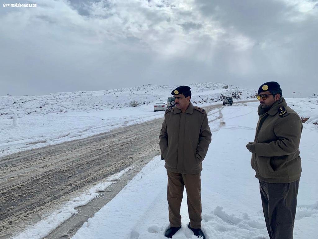 طبقت مديرية الدفاع المدني بمنطقة تبوك خطه مواجهه مخاطر تساقط الثلوج