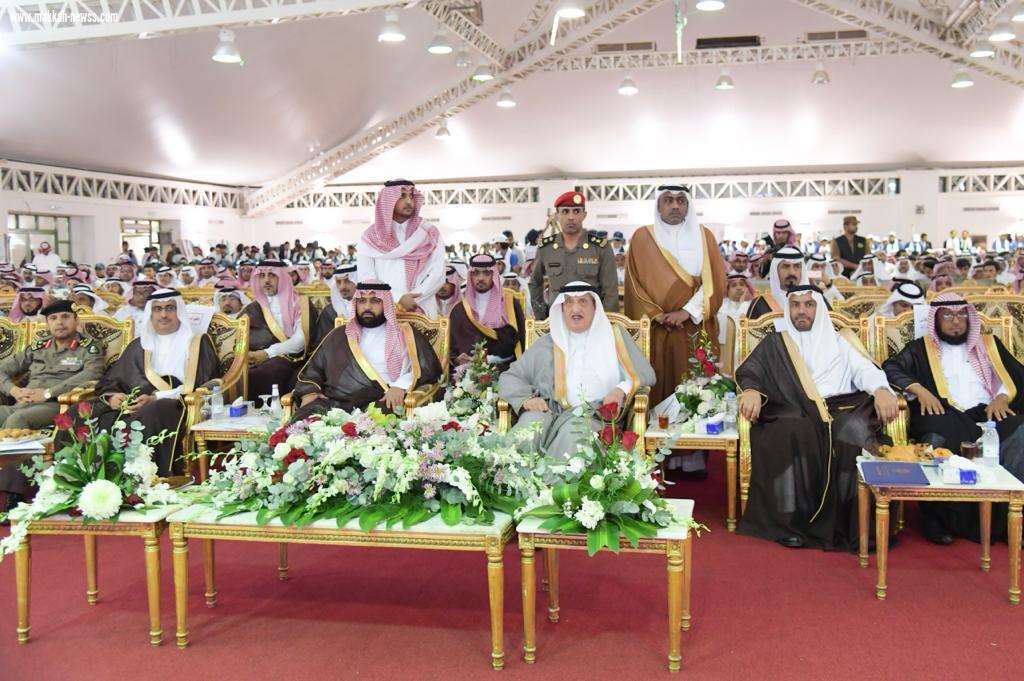 الأمير محمد بن ناصر يرعى حفل تخريج 1477 متدرباً ومتدربة وملتقى التوظيف بتقنية جازان