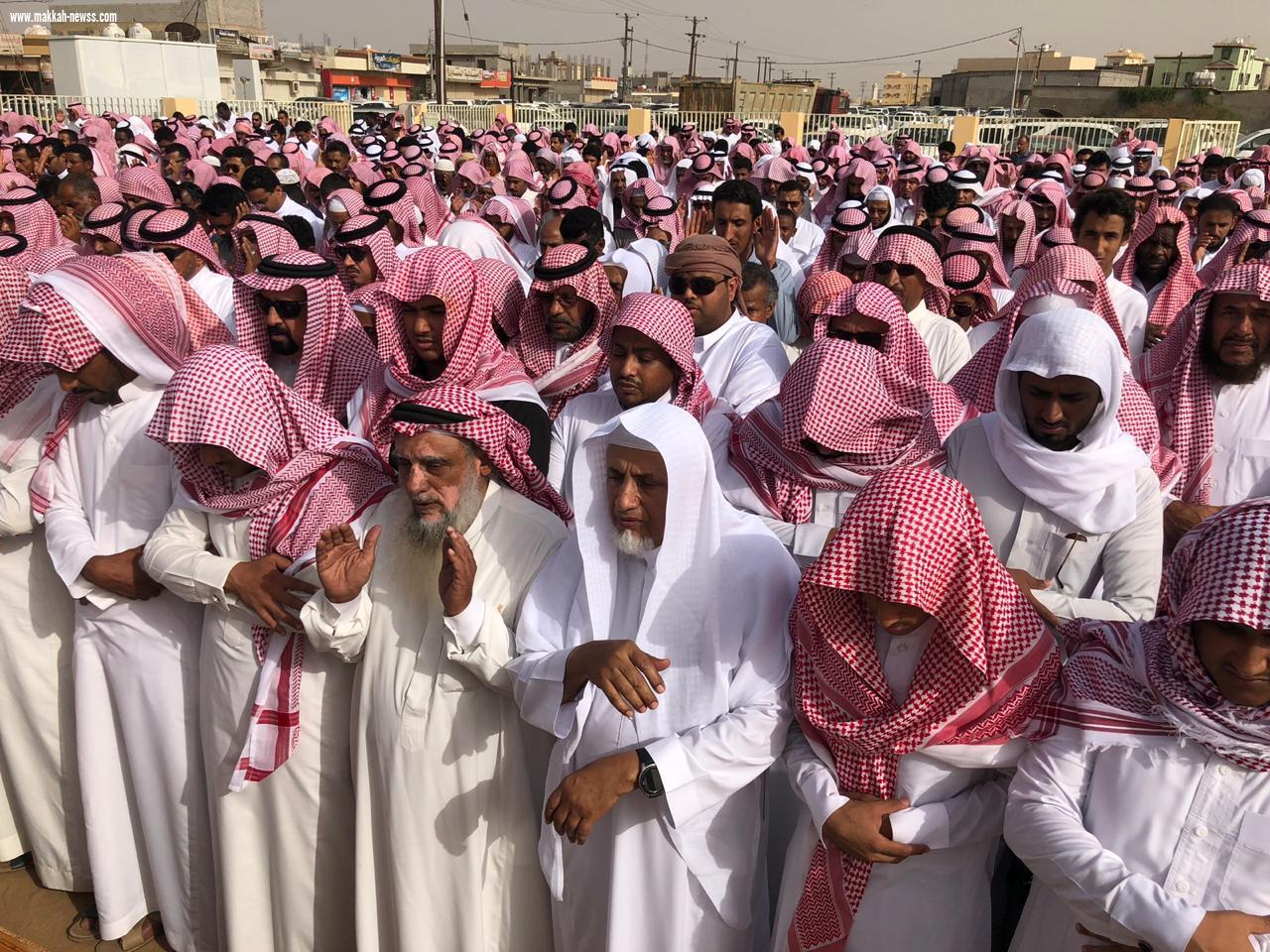 جموع غفيرة من الحد الجنوبي تشيع