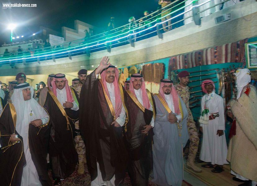 اليوم الوطني / سمو الأمير حسام بن سعود يطلع على فعاليات 