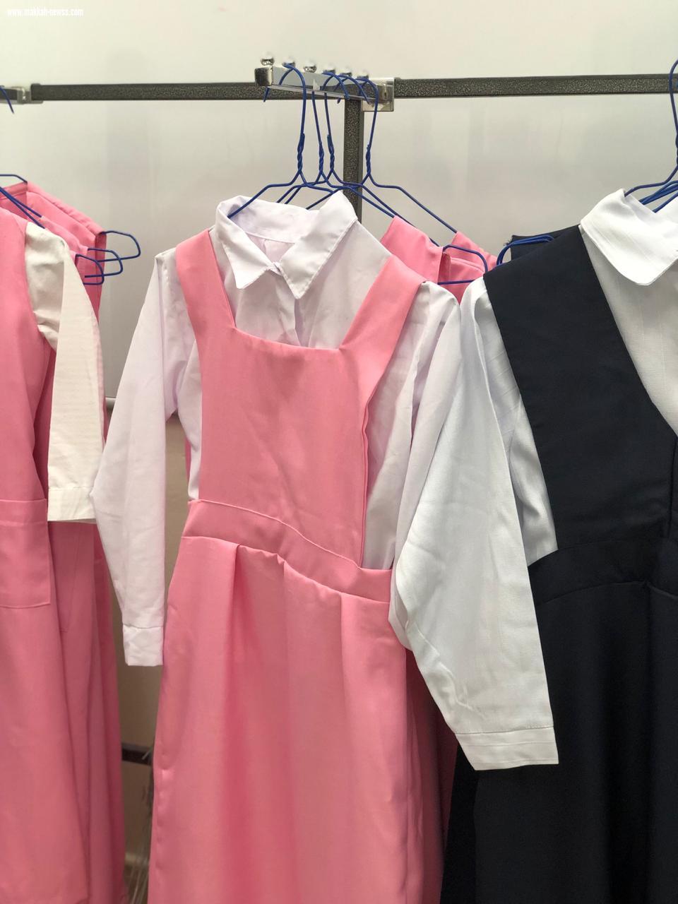 تقنية البنات تنظم زيارة لمصنع لاسارز للباس بجازان 